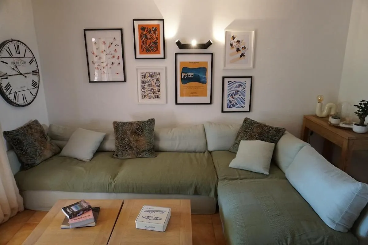 Maison De Village La Mole Holiday home